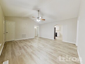 615 Flicker St in Concord, NC - Building Photo - Building Photo