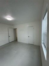 1400 NW 95th St in Miami, FL - Building Photo - Building Photo