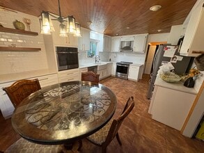 30 Dumond Pl in Coram, NY - Building Photo - Building Photo