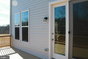 109 Sequoia Dr in Winchester, VA - Building Photo