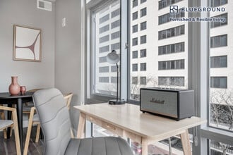 4800 Auburn Ave in Bethesda, MD - Building Photo - Building Photo