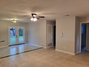 1713 Chip-N-Dale Dr in Arlington, TX - Building Photo - Building Photo