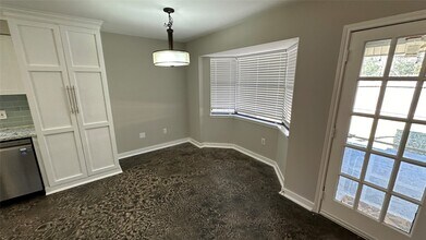 2 W Mistybreeze Cir in Spring, TX - Building Photo - Building Photo