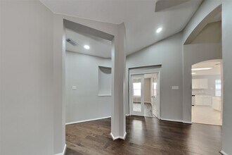 4959 Sentry Woods Ln in Pearland, TX - Building Photo - Building Photo