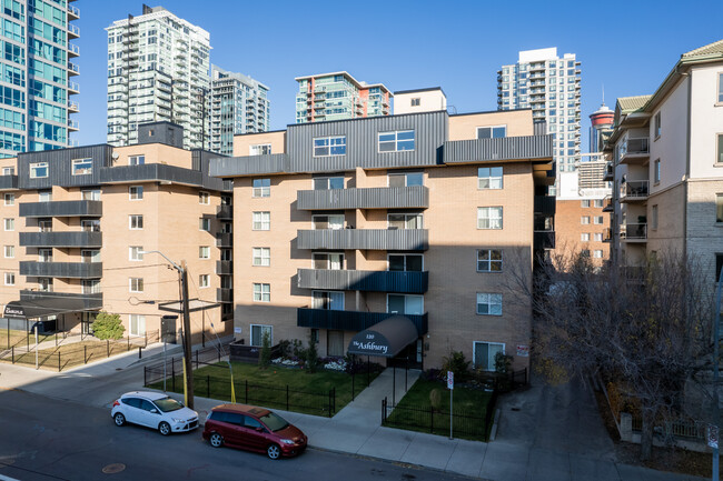 The Ashbury in Calgary, AB - Building Photo - Building Photo