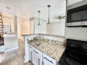 4023 N Hall St in Dallas, TX - Building Photo - Building Photo
