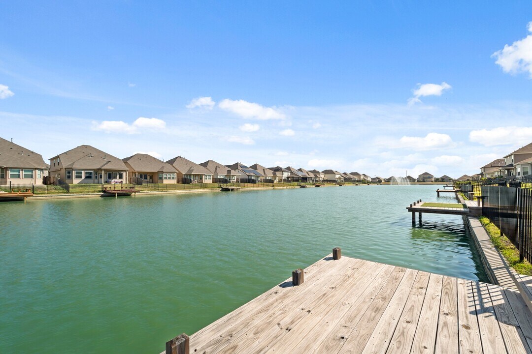 24734 Bastiani Canvas Ln in Katy, TX - Building Photo