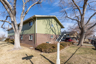 Powderhorn Apartments in Denver, CO - Building Photo - Building Photo