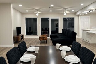 8431 Lorrie Dr in Houston, TX - Building Photo - Building Photo