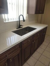 2961 NW 43 Terrace in Lauderdale Lakes, FL - Building Photo - Building Photo