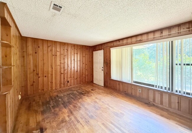 522 Amber St in Pensacola, FL - Building Photo - Building Photo