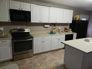 8033 Lax Dr in Fort Worth, TX - Building Photo - Building Photo