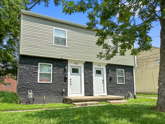 property at 2802 Vanderberg Ave
