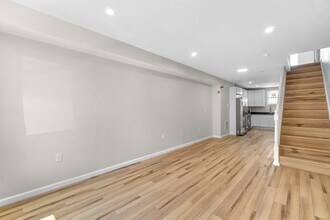 3326 Noble St in Baltimore, MD - Building Photo - Building Photo