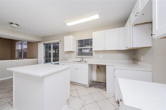 4355 Pembridge Ave in Orlando, FL - Foto de edificio - Building Photo