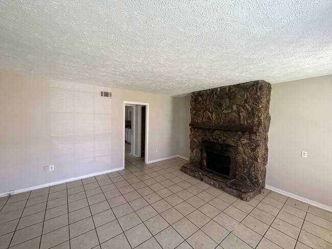 property at 5731 Horton Ave