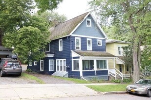 123 Columbia St in Ithaca, NY - Building Photo