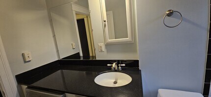 6645 Georgia Ave NW, Unit Two Large Rooms Condo in Washington, DC - Foto de edificio - Building Photo
