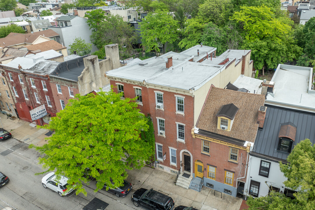 851 N 5th St in Philadelphia, PA - Building Photo