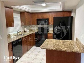 306 SE 15th St in Cape Coral, FL - Building Photo - Building Photo