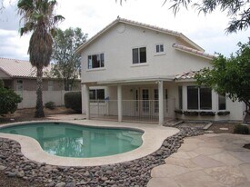 2050 W 3 Oaks Dr in Tucson, AZ - Building Photo