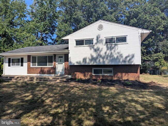 property at 6327 Willowood Ln