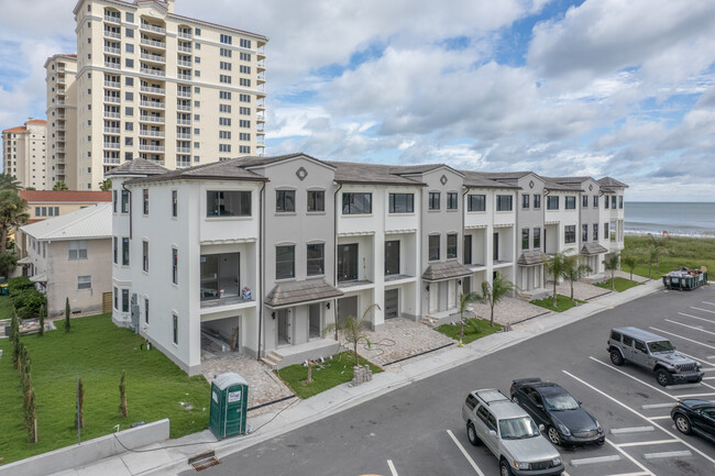 11 S 12TH Ave in Jacksonville Beach, FL - Building Photo - Building Photo