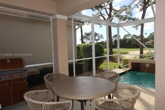 8189 Sandpiper Way in West Palm Beach, FL - Building Photo - Building Photo