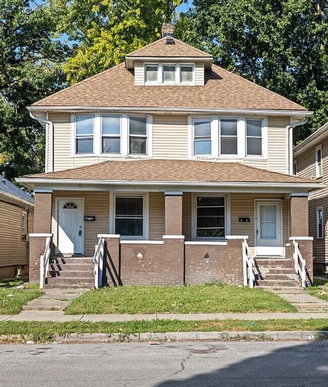 property at 1018 N Tuxedo St