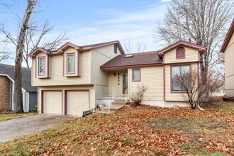 2204 NW 58th St in Kansas City, MO - Building Photo - Building Photo