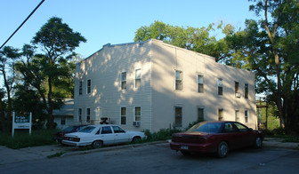 1120 N 45th St Apartments