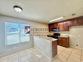 825 W 25th St in Tyler, TX - Foto de edificio - Building Photo