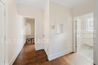 7379 N Damen Ave in Chicago, IL - Building Photo - Building Photo