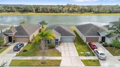 17110 White Mangrove Dr in Wimauma, FL - Building Photo - Building Photo