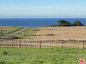 45340 Little Lake St in Mendocino, CA - Building Photo - Building Photo