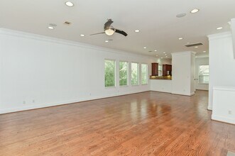 6818 Staffordshire Blvd in Houston, TX - Building Photo - Building Photo