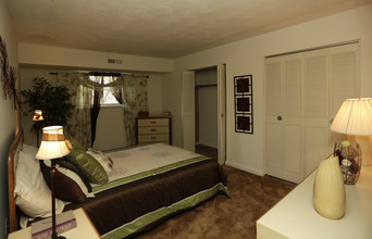 Olympic Gardens Apartments in Whitehall, PA - Building Photo - Interior Photo