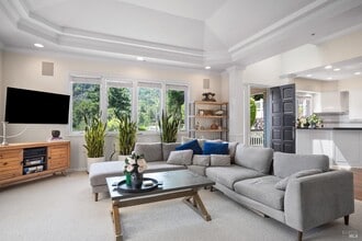 6 Oak Rd in Larkspur, CA - Building Photo - Building Photo