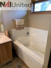 373 Muirfield Ct in Dakota Dunes, SD - Building Photo - Building Photo