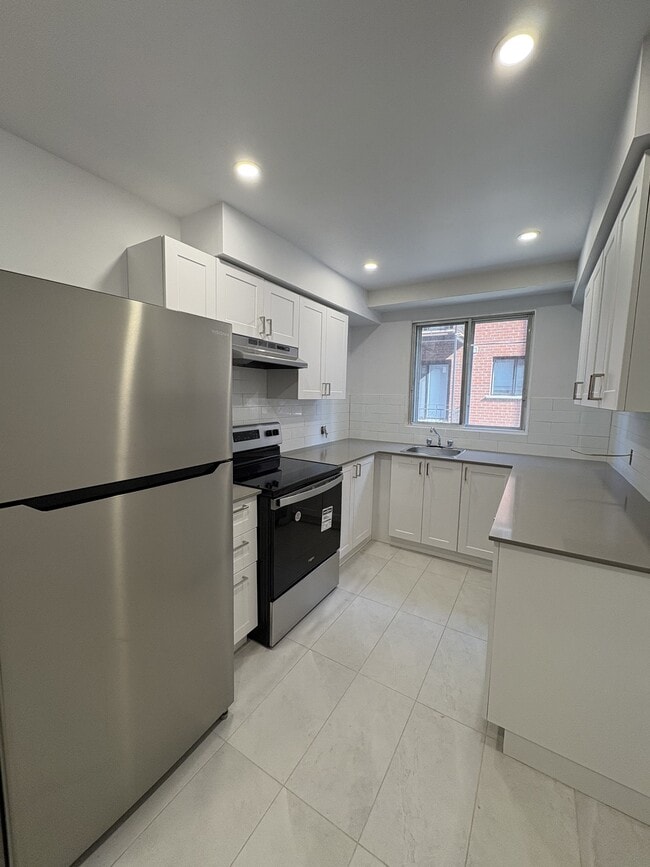 property at 4860 Plamondon Ave