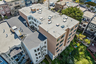 330 Parnassus Ave in San Francisco, CA - Building Photo - Building Photo