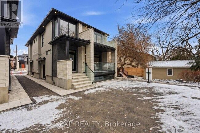 property at 514 Roosevelt Ave