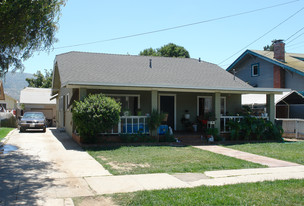 312 E Santa Paula St Apartments