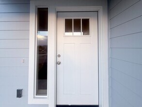 505-507 NW Hillcrest Dr in Dallas, OR - Building Photo - Building Photo