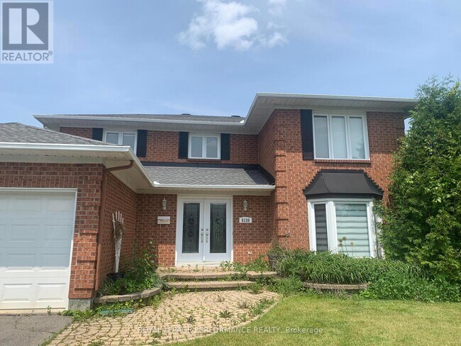 property at 6136 Voyageur Dr