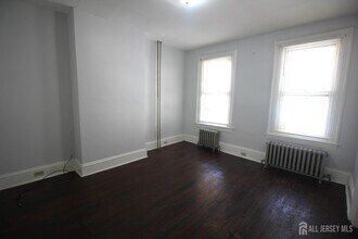 417 Elmer St in Trenton, NJ - Building Photo - Building Photo
