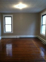 607 E 9th Ave in Homestead, PA - Building Photo - Interior Photo