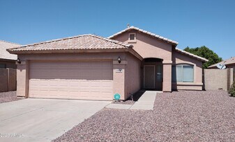 7810 W Solano Dr N in Glendale, AZ - Building Photo