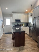 104 W Chadwick Way in Lavallette, NJ - Building Photo - Building Photo