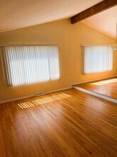 5250 Jarvis Ave in Skokie, IL - Building Photo - Building Photo